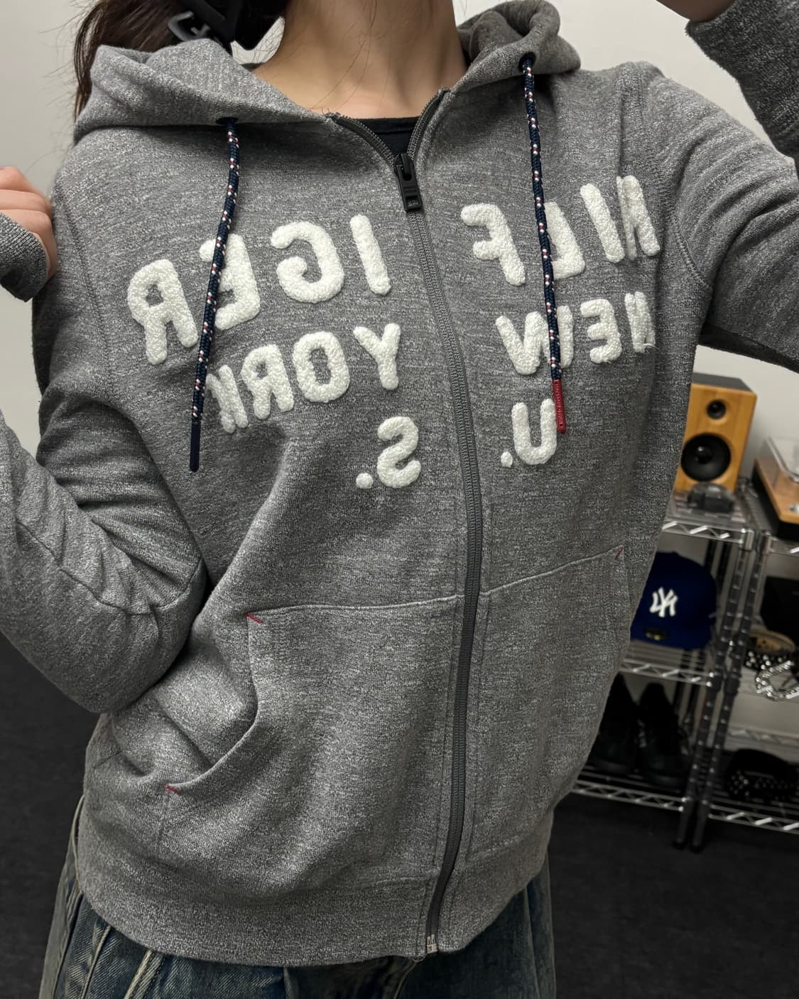 타미힐피거 아플리케 로고 그레이 후드집업 상품이미지1