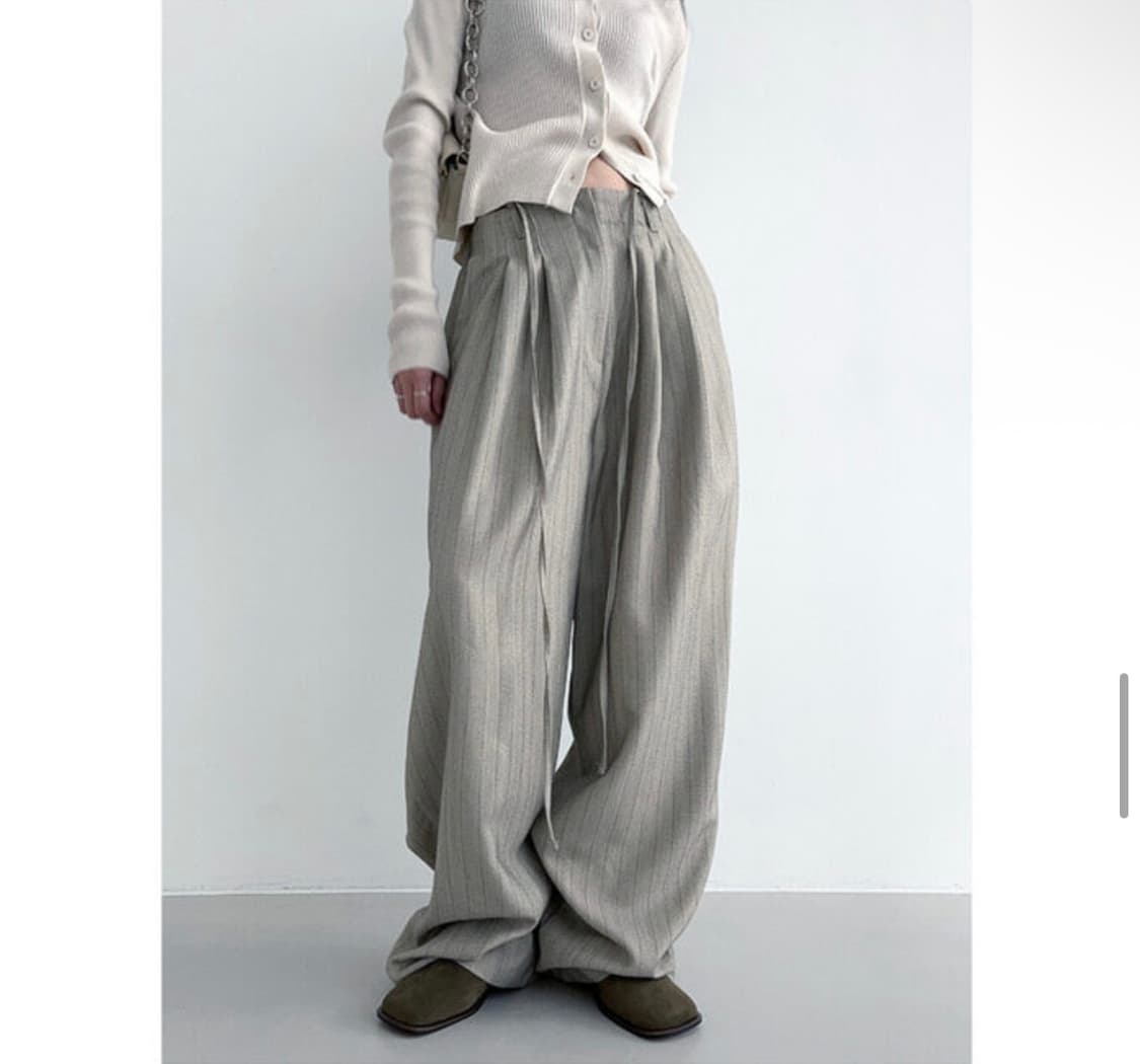 [단종 새제품]로웨어 투웨이 롱스트링 스트라이프 슬랙스 상품이미지1