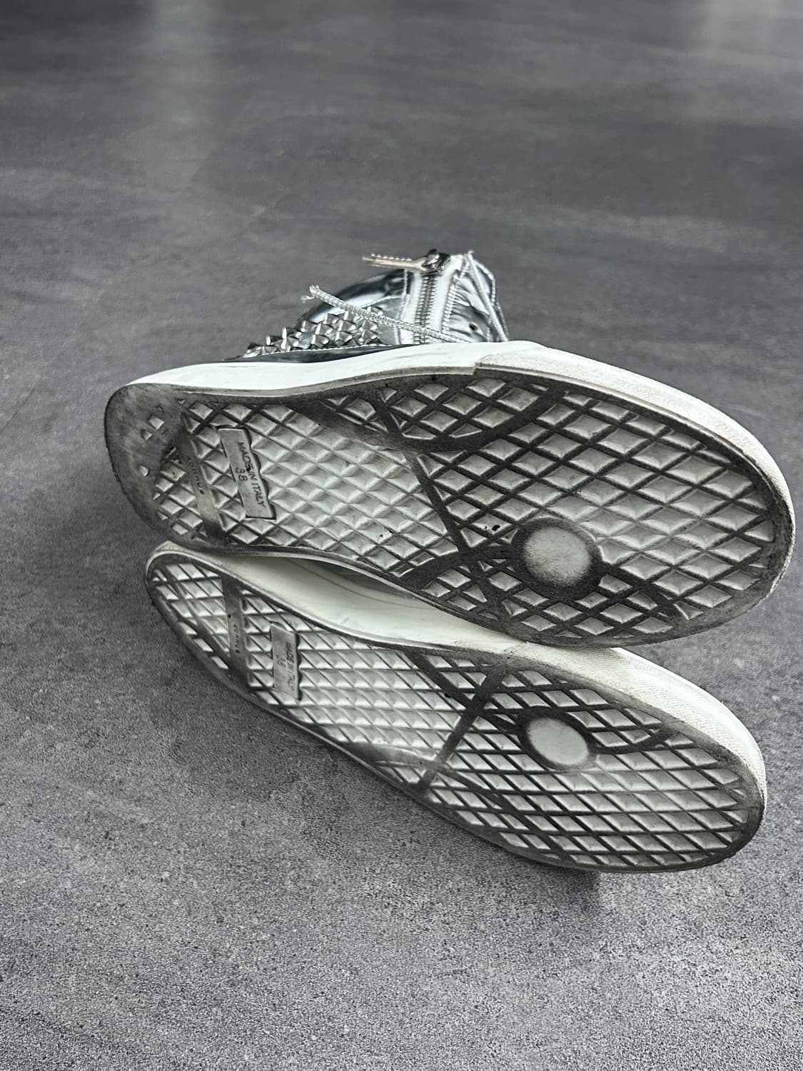 쥬세페자노티 스터드 메탈릭 실버 하이탑 상품이미지6