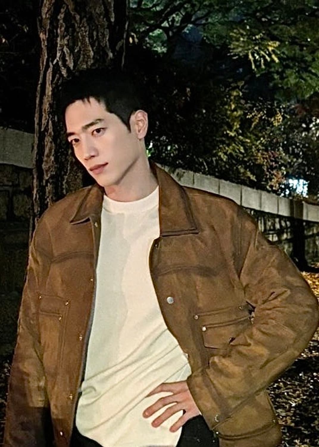 언지미크 웨스턴 트러커 오일 브러쉬 고트 스킨 염소 가죽 레더 카멜 포켓 상품이미지3