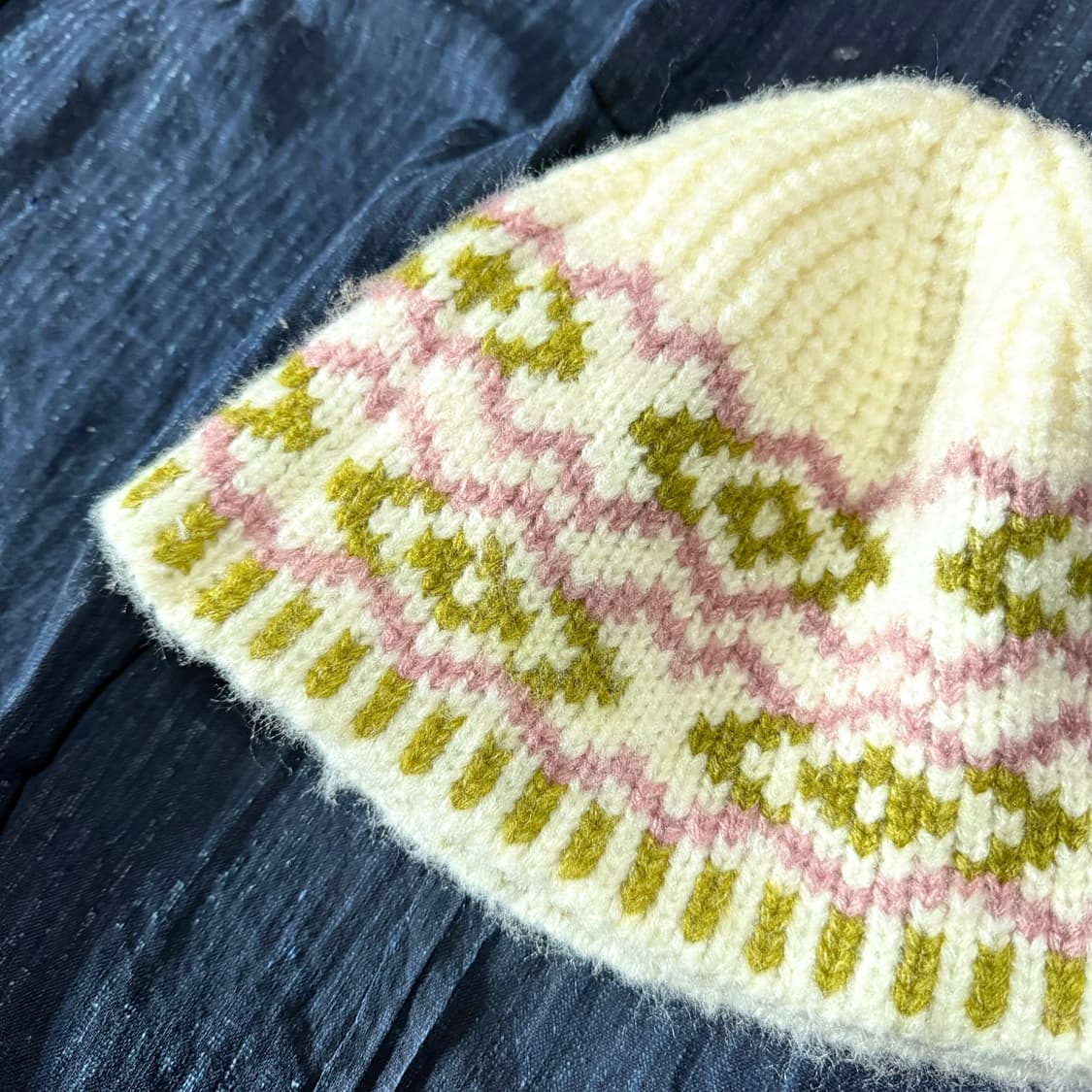 핸드메이드 노르딕 패턴 비니 상품이미지2