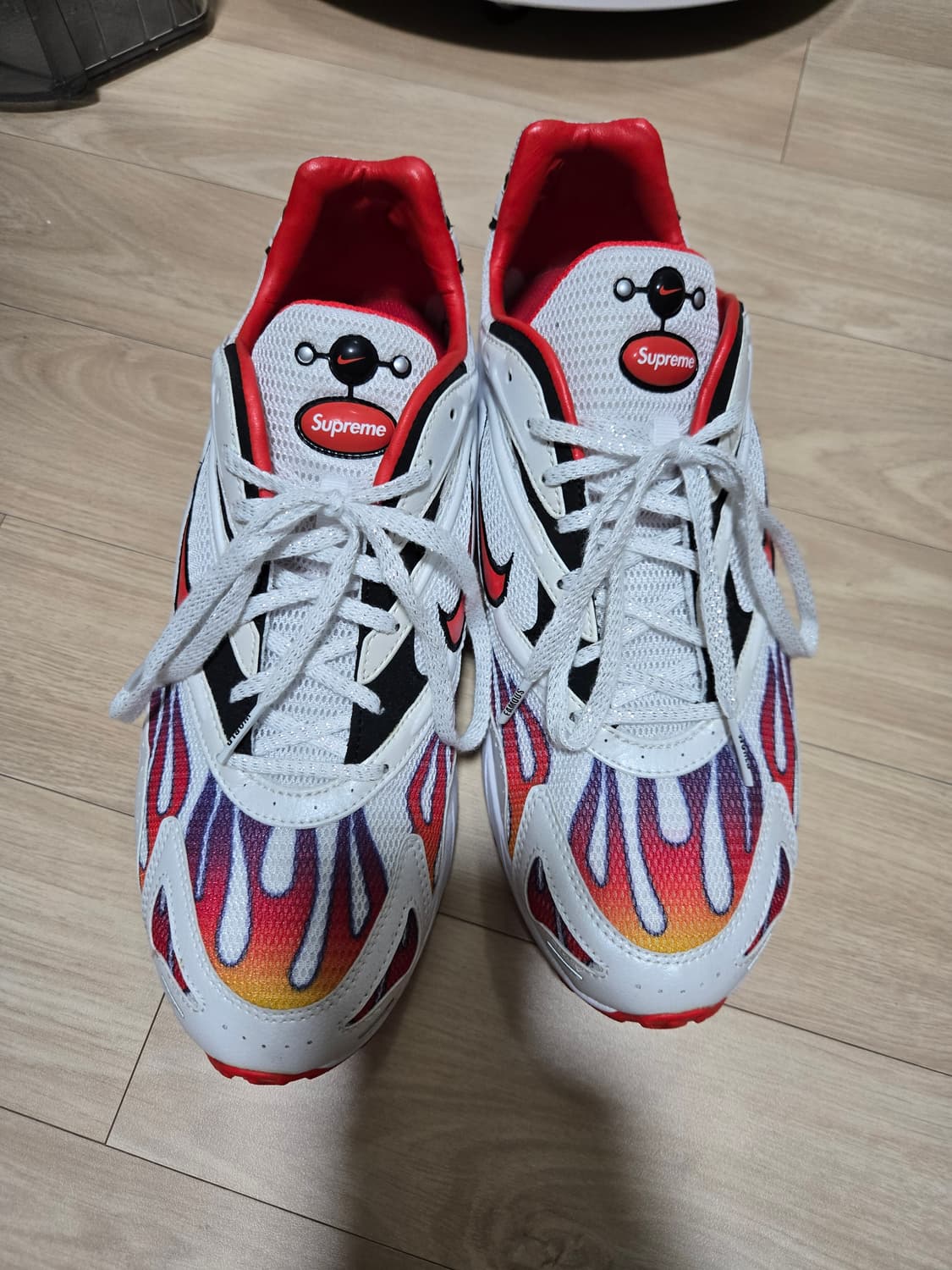 나이키 슈프림 콜라보 러닝화 상품이미지1