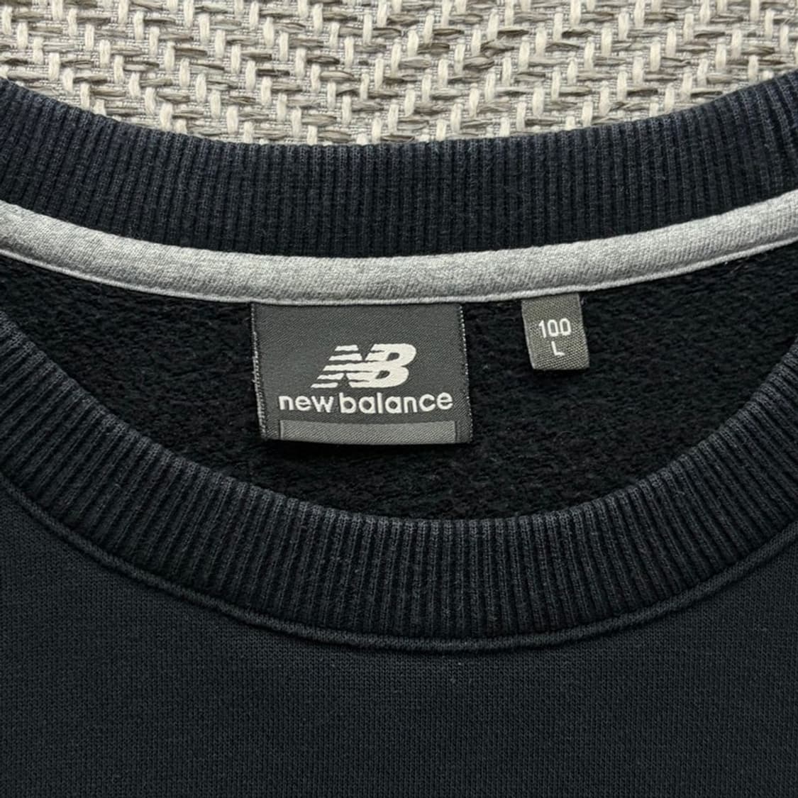 뉴발란스 백프린팅 맨투맨 v2172 상품이미지6
