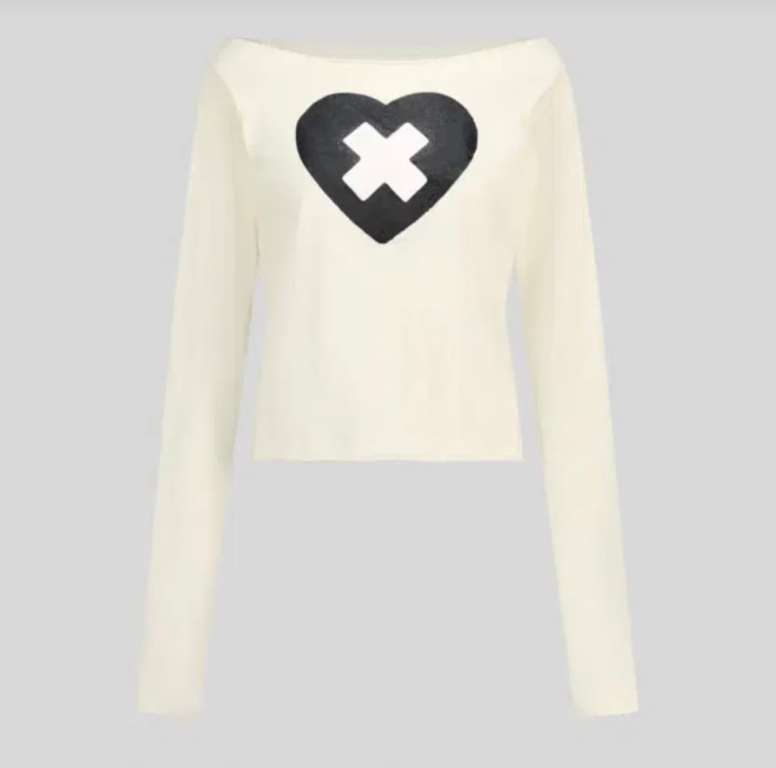 샵페어리 크로스하트 컷오프 티셔츠 상품이미지1