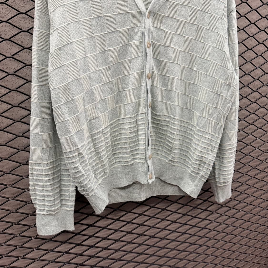 JPN VINTAGE V넥 가디건 엠보싱 라인 리버스 블록 패턴 디테일 상품이미지5