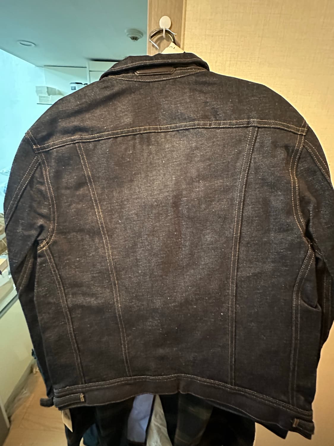 [M] 톰포드 데님 트러커 상품이미지2