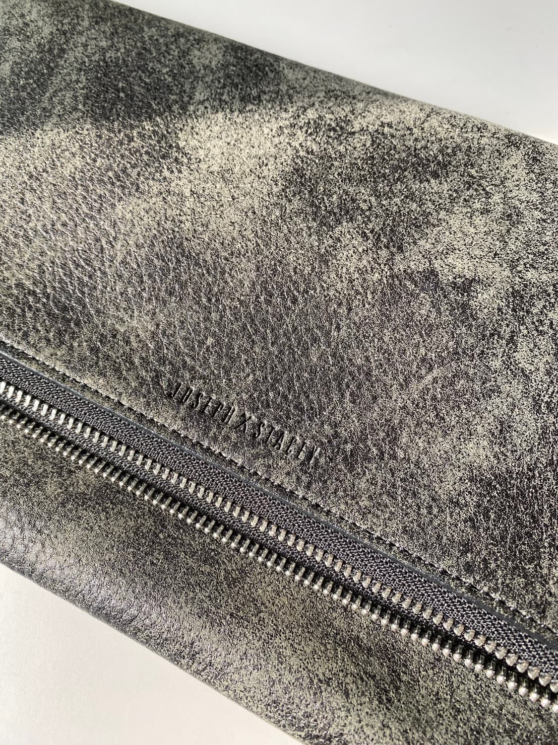 조셉앤스테이시 그레이 클러치백 상품이미지2