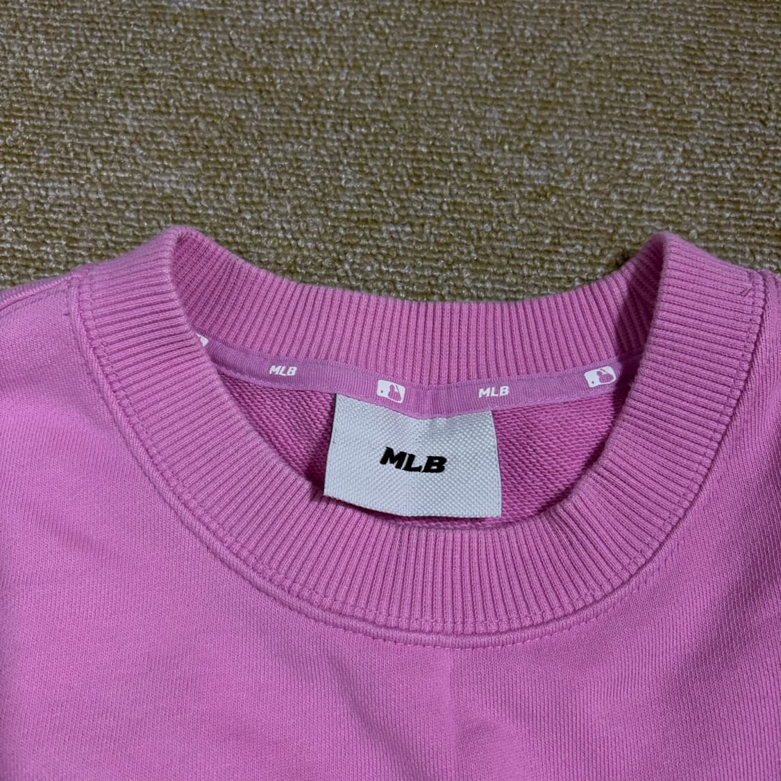 MLB 보스턴 레드삭스 핑크 맨투맨(90) 상품이미지3