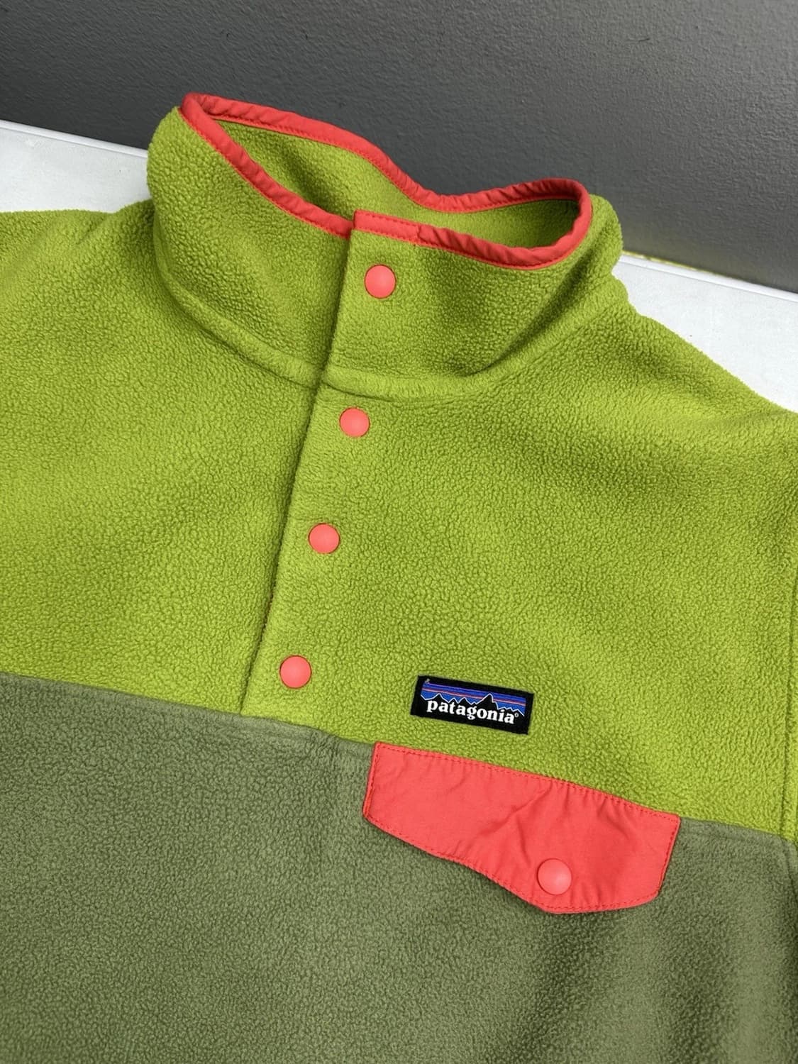 10s 파타고니아 신칠라 스냅-T 라임그린/올리브 상품이미지2