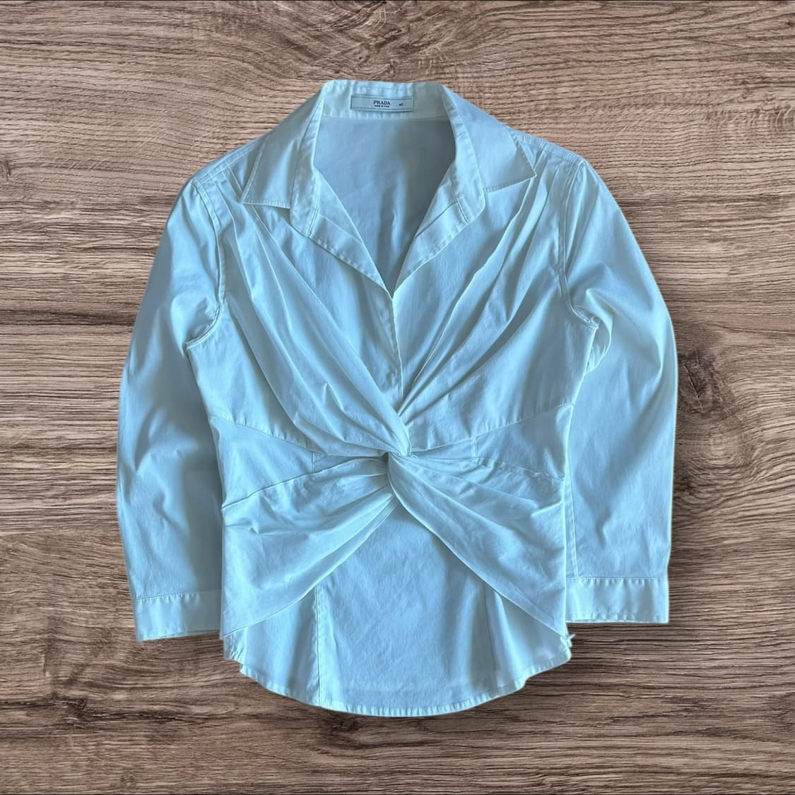 Prada twisted white shirts 상품이미지1