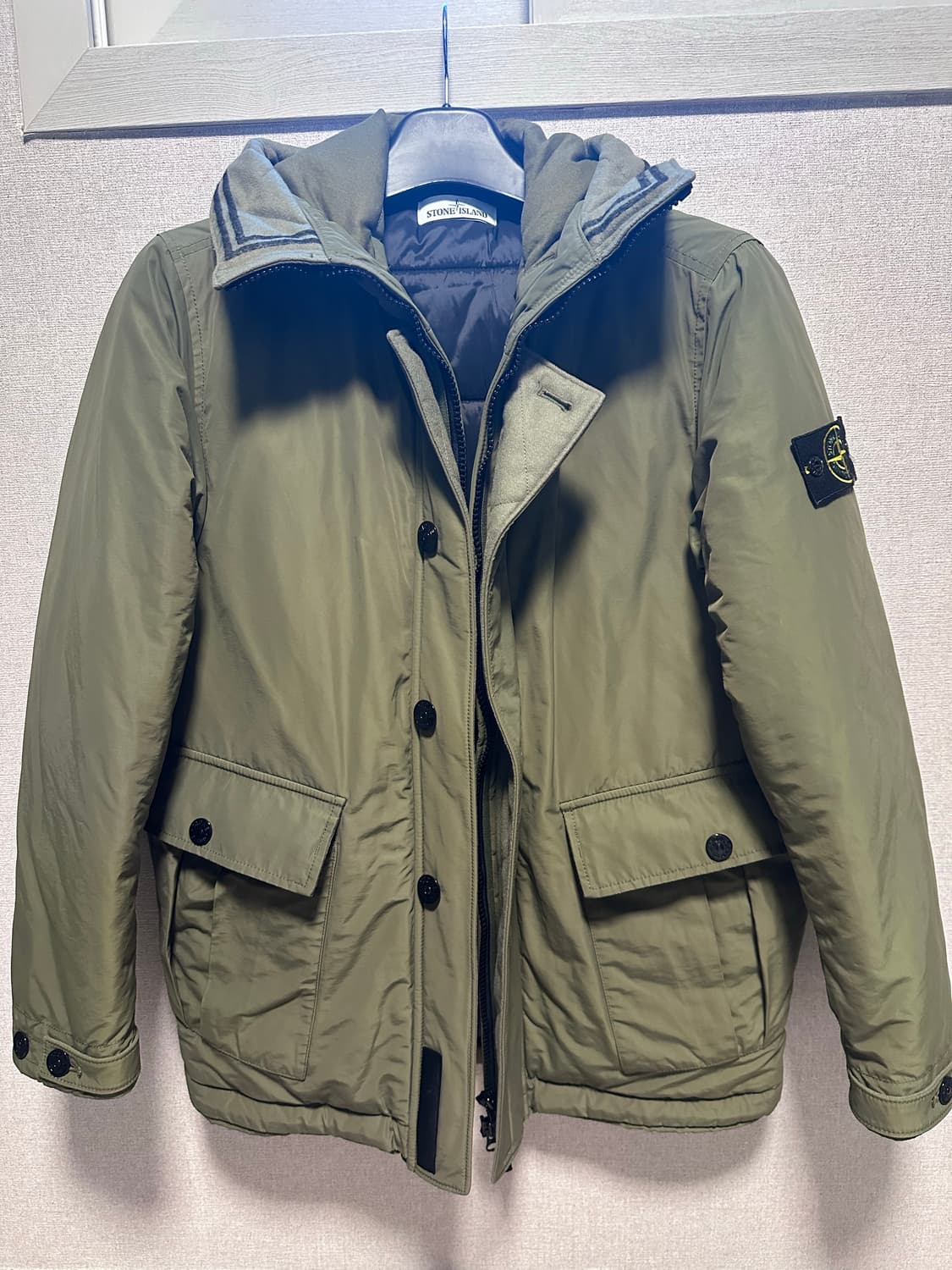 19FW 스톤아일랜드 마이크로랩스 와펜 점퍼 상품이미지1