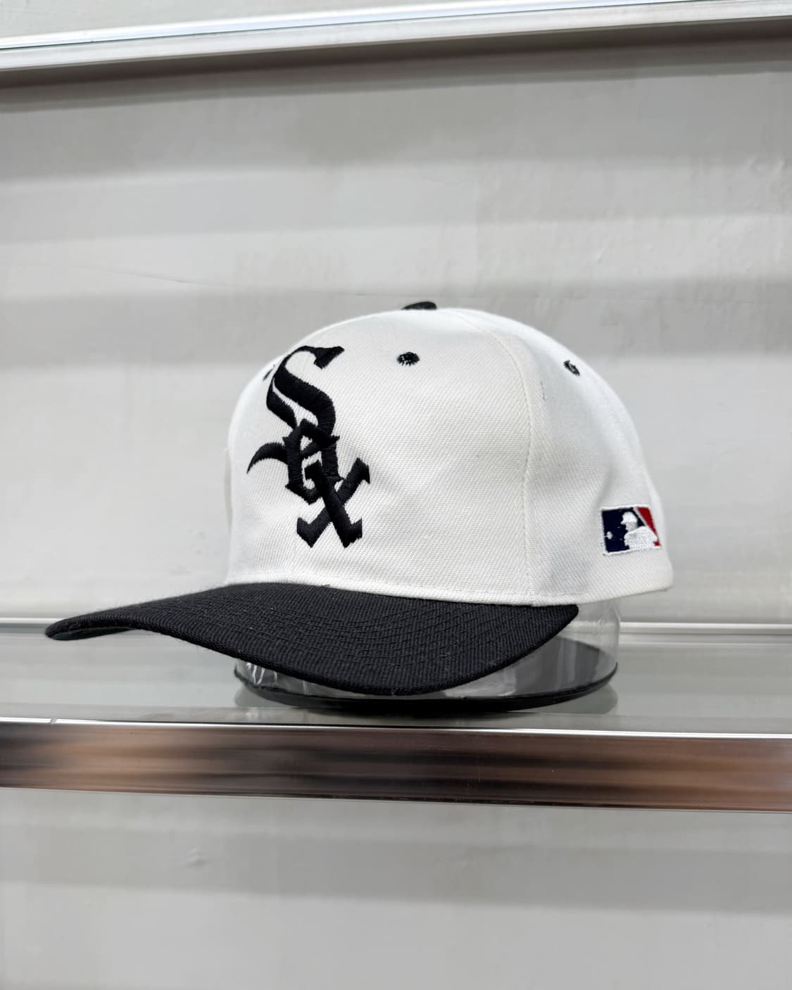 (데드스탁) MLB 프로 스페셜티스 90s 화이트 삭스 스냅백 상품이미지1