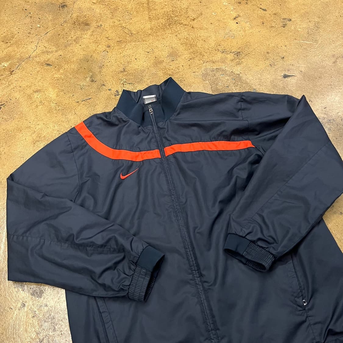 [정품/XL,105] 나이키 올드스쿨 스우시 바람막이 b16 상품이미지1