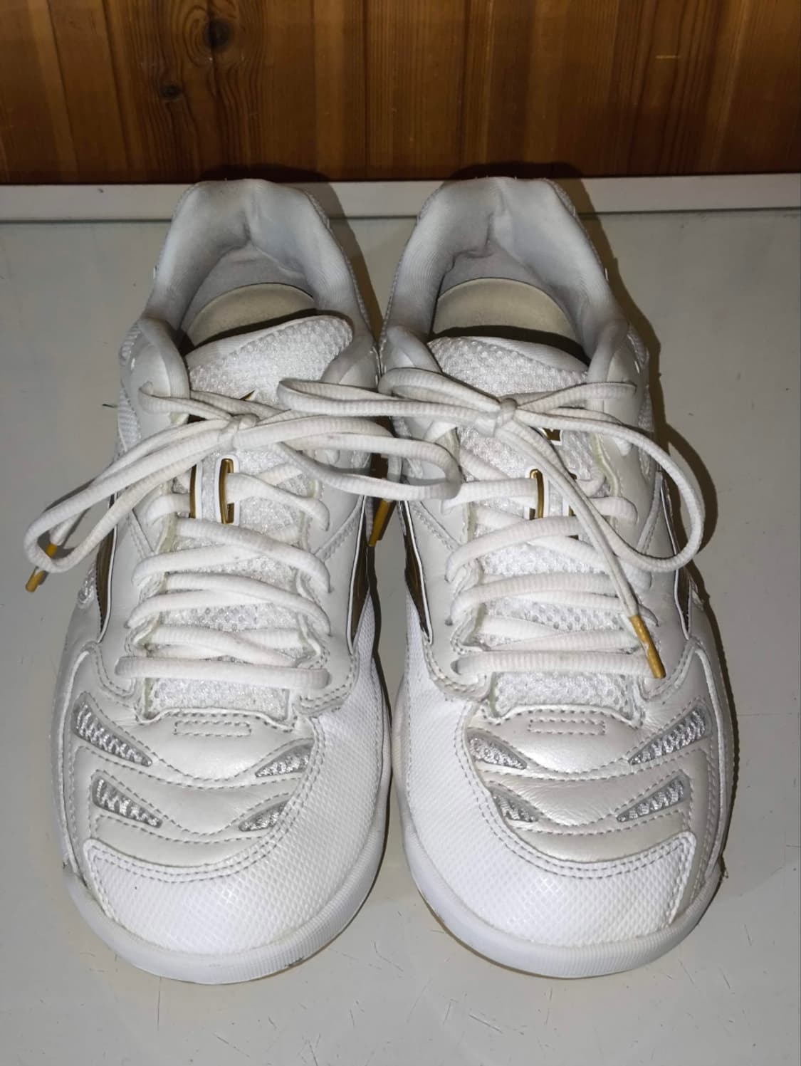 260mm 미즈노 웨이브팡 프로 화이트골드 배드민턴화 상품이미지4