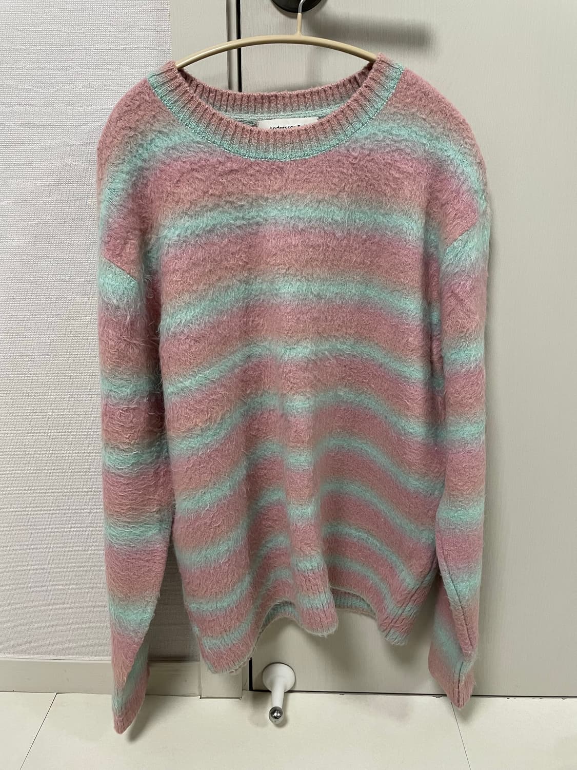 알파카 솜사탕 니트 상품이미지1