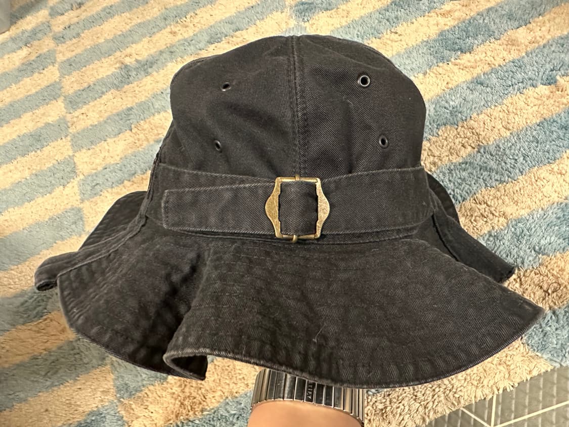 캐피탈 라디오 튤립햇 블랙 상품이미지3