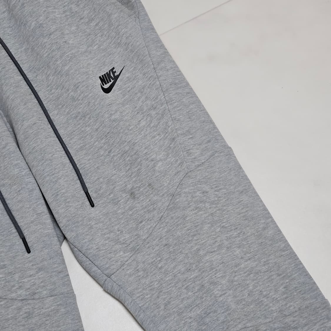 L 나이키 테크플리스 트레이닝 조거팬츠 그레이 상품이미지2