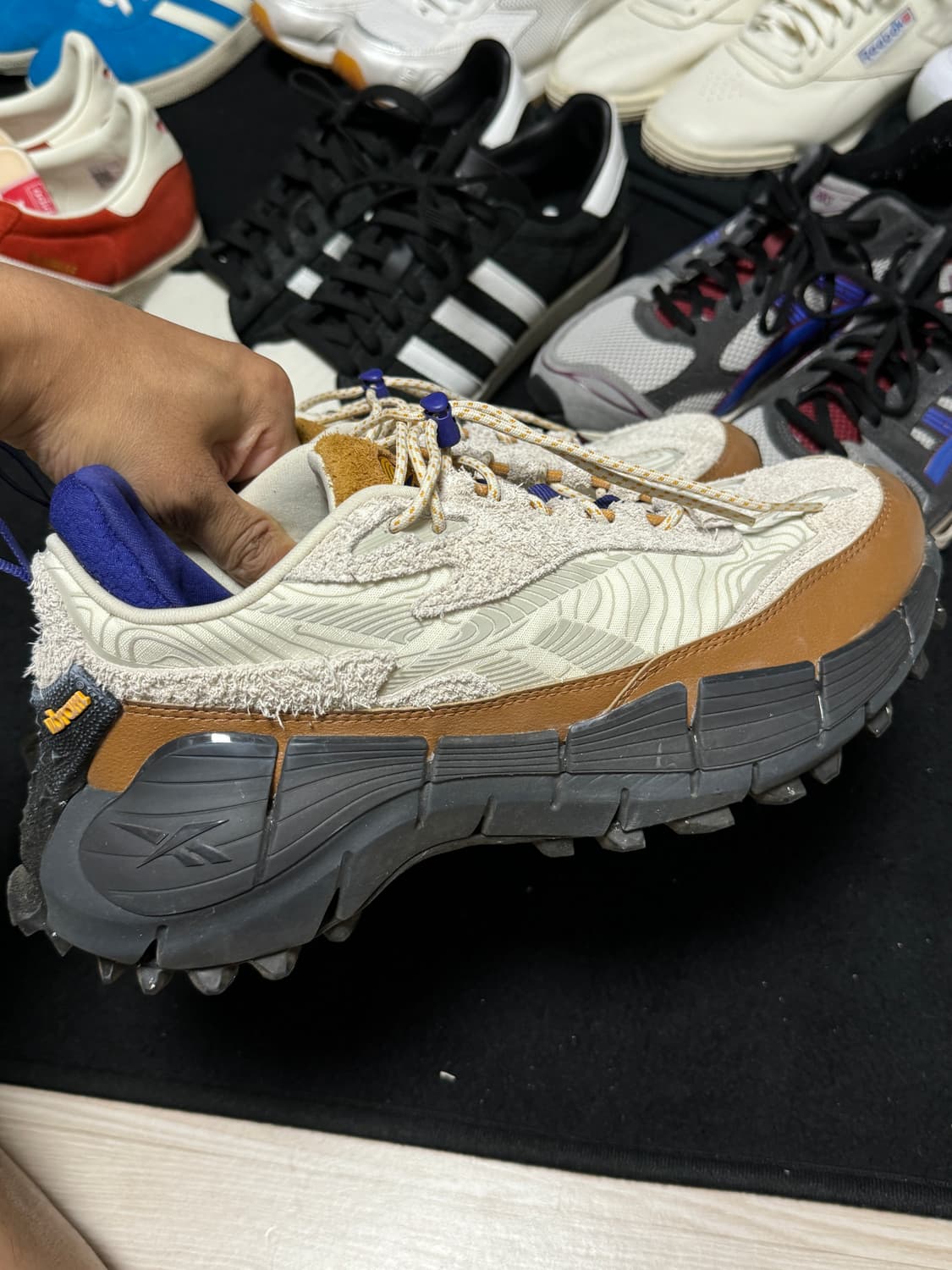 리복 지네티카 2.5 비브람솔 280 상품이미지2