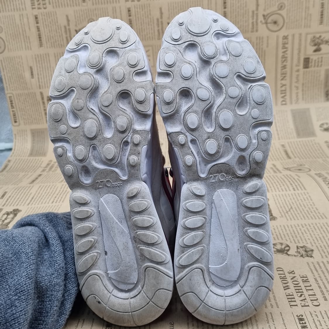 나이키 에어맥스 270 리액트 운동화 275 상품이미지3