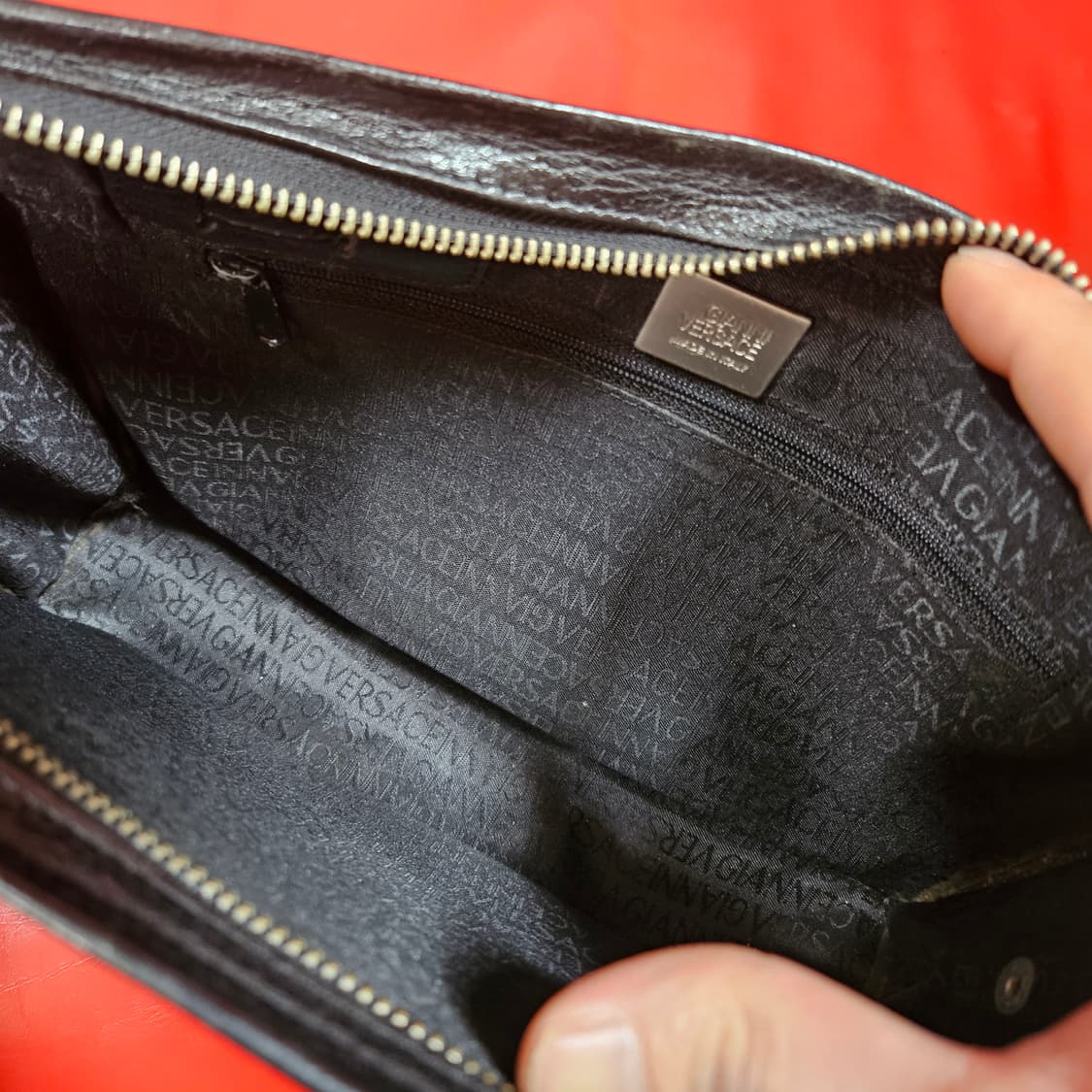  지아니 베르사체 메두사 엠블럼 핸들 클러치백 상품이미지8