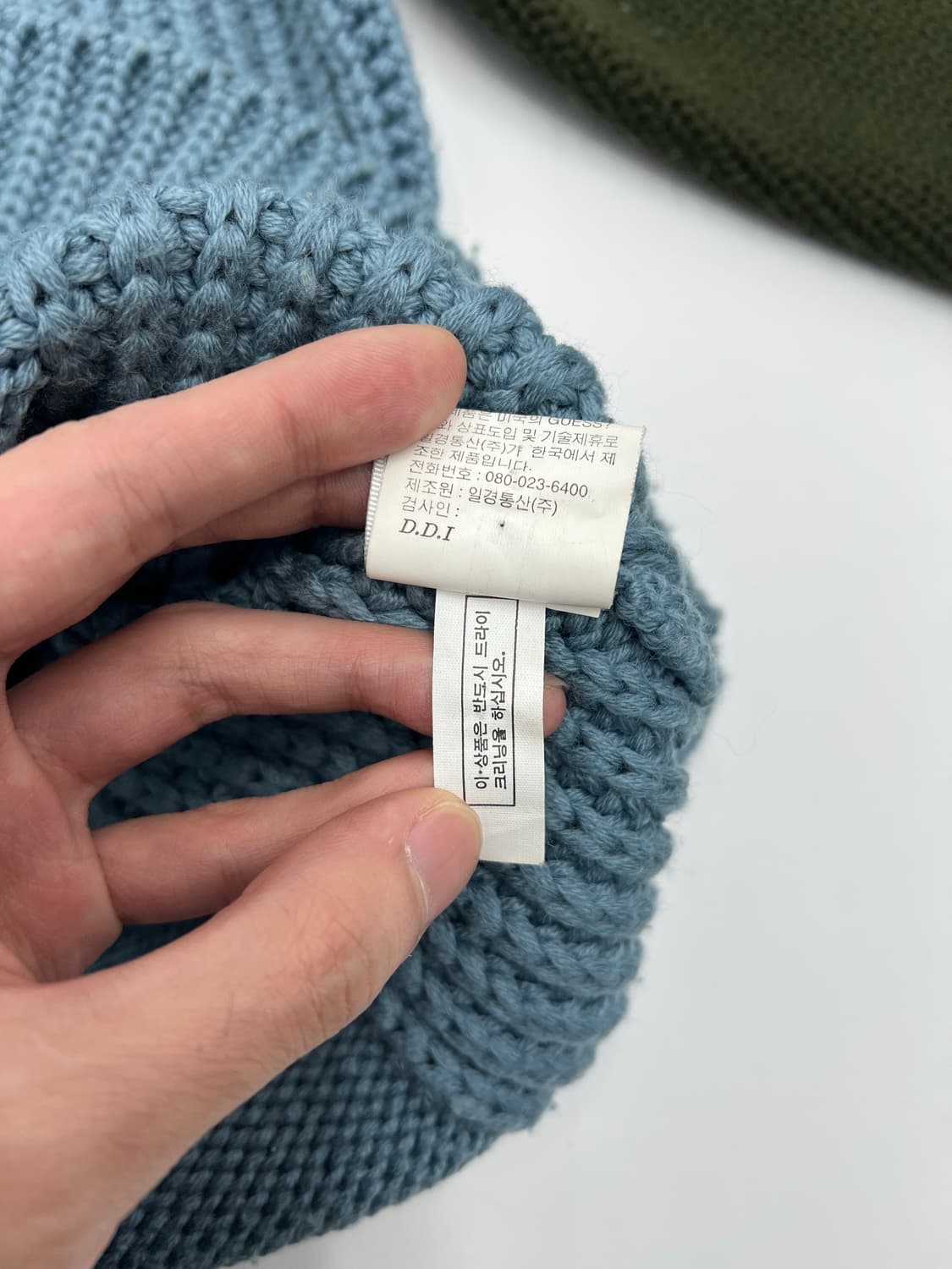 게스 배색 니트집업 상품이미지6