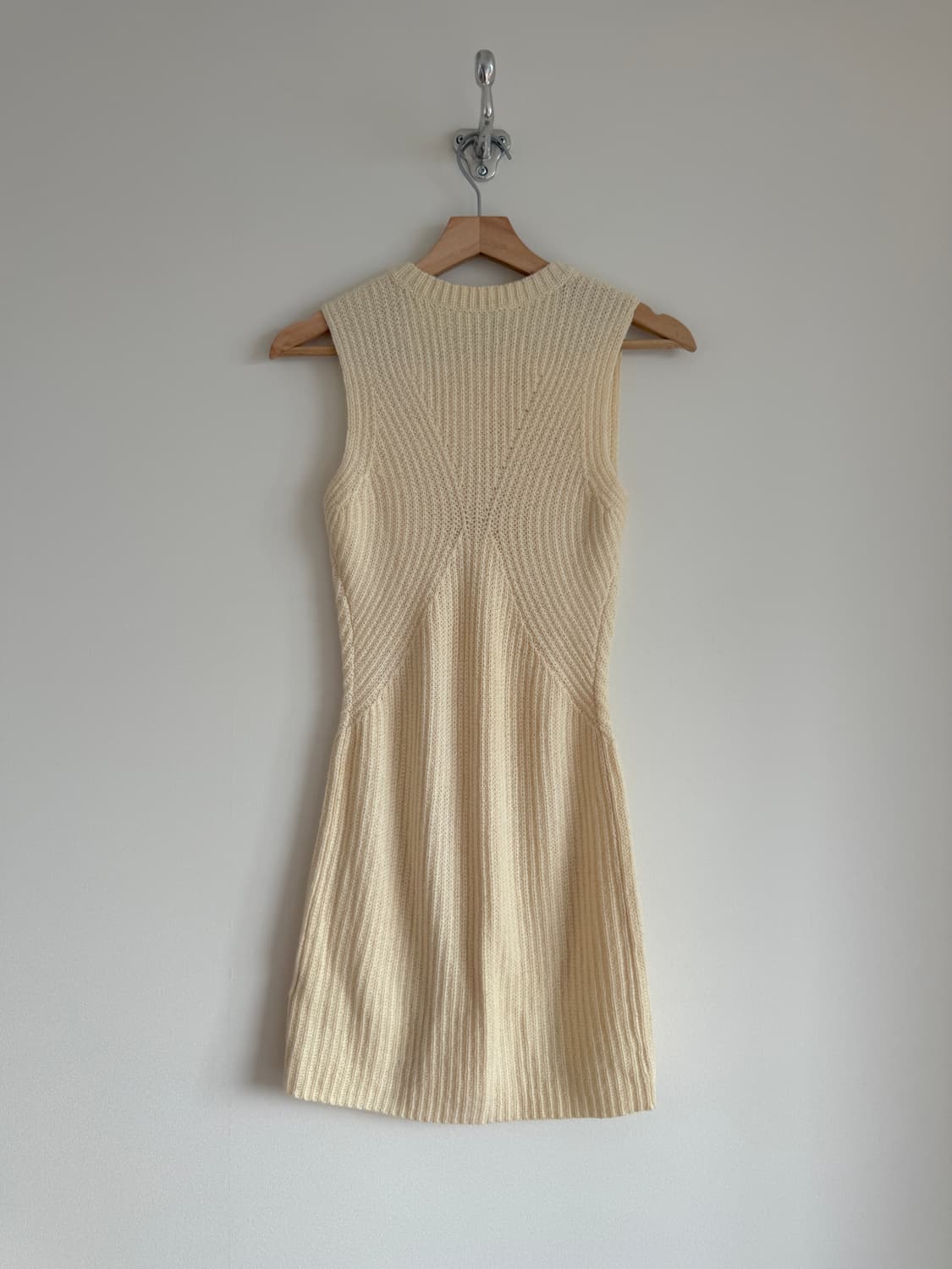 띠어리(theory) 울 니트 원피스(택 달린 제품) 상품이미지4