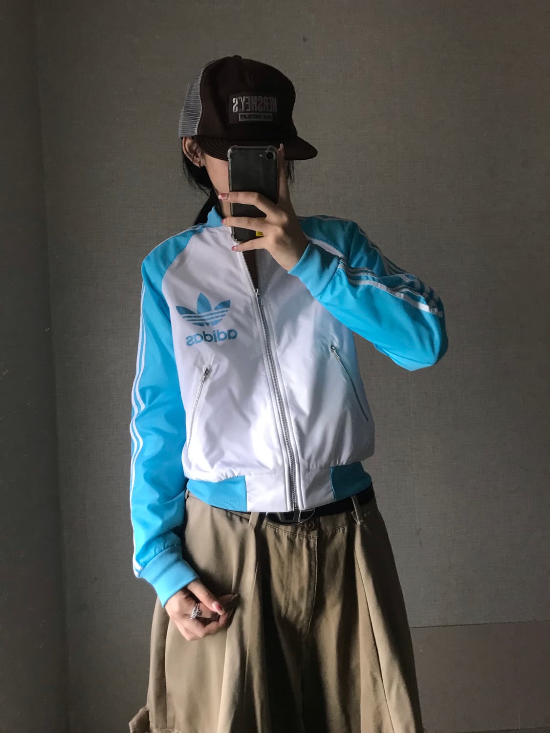 아디다스 연하늘 나그랑 점퍼 상품이미지2