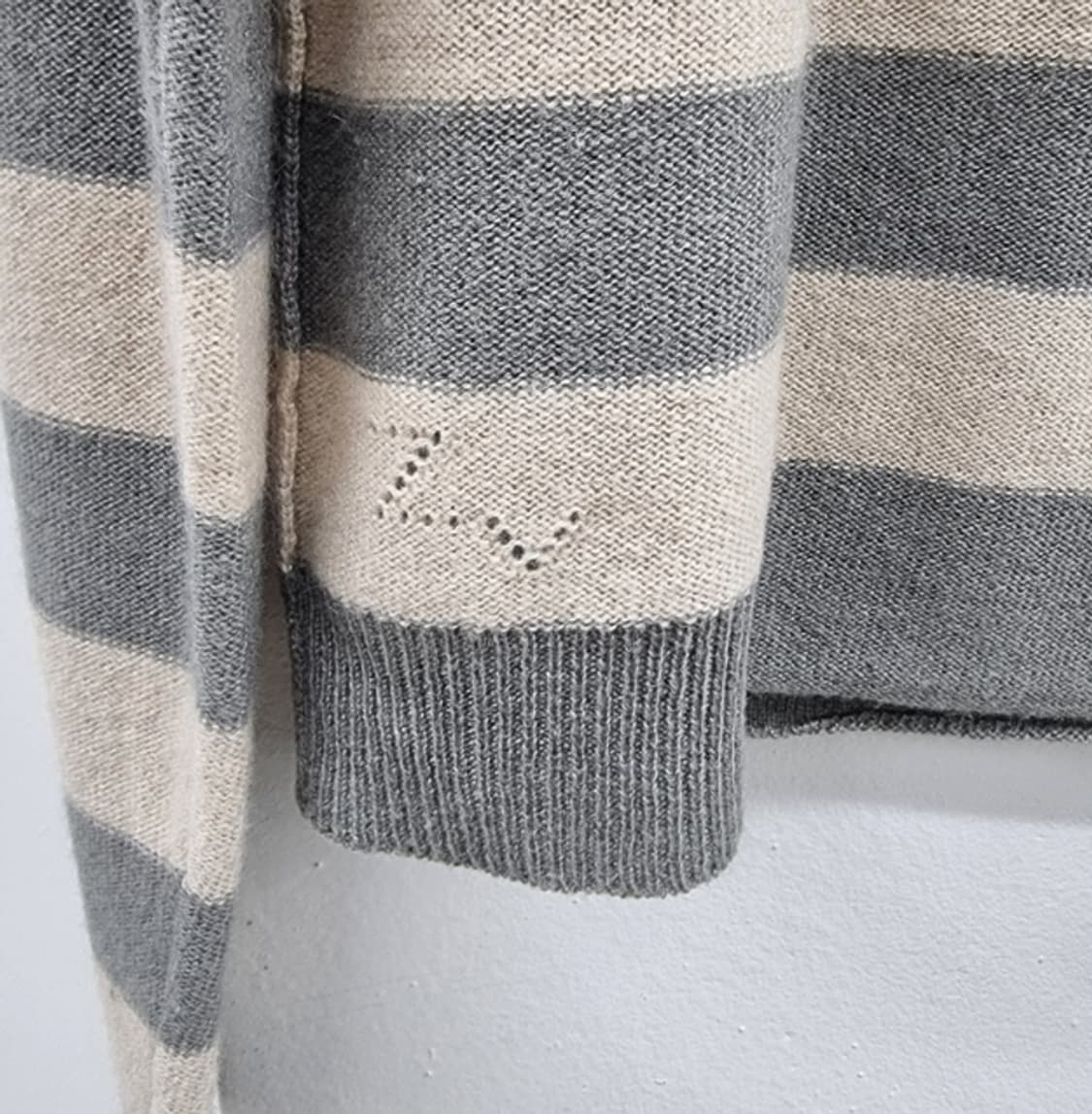 Zadig & Voltaire 쟈딕앤볼테르 (캐시미어100%) 상품이미지6