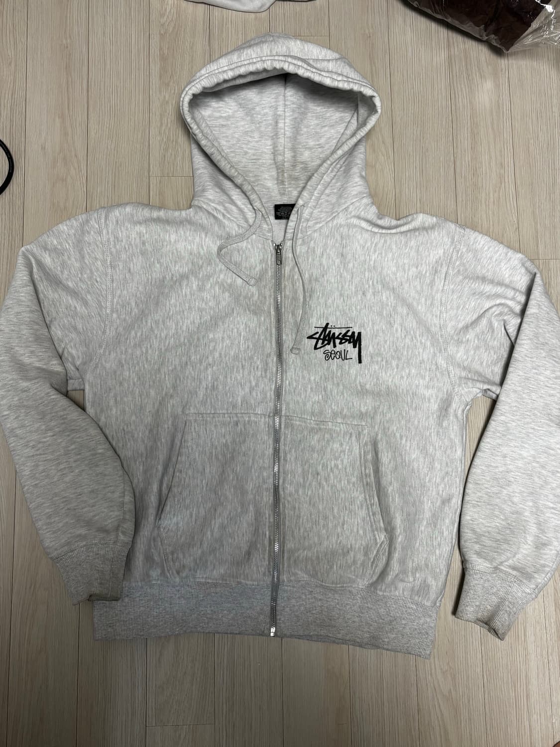 스투시 서울 후드집업 상품이미지1