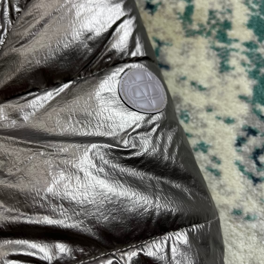 Massimo Dutti 마시모두띠 유광 테크니컬 패딩 자켓(xs) 상품이미지4