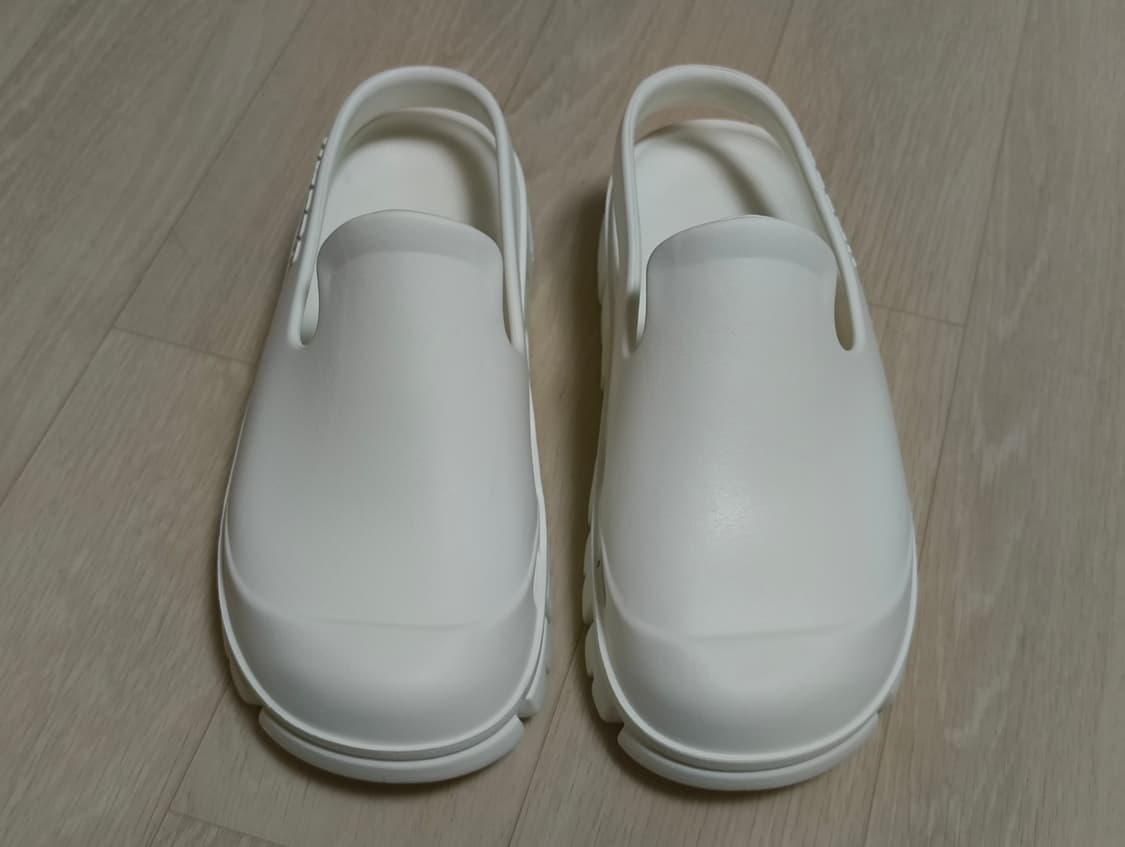 엄브로 토피 샌들 240사이즈 상품이미지5