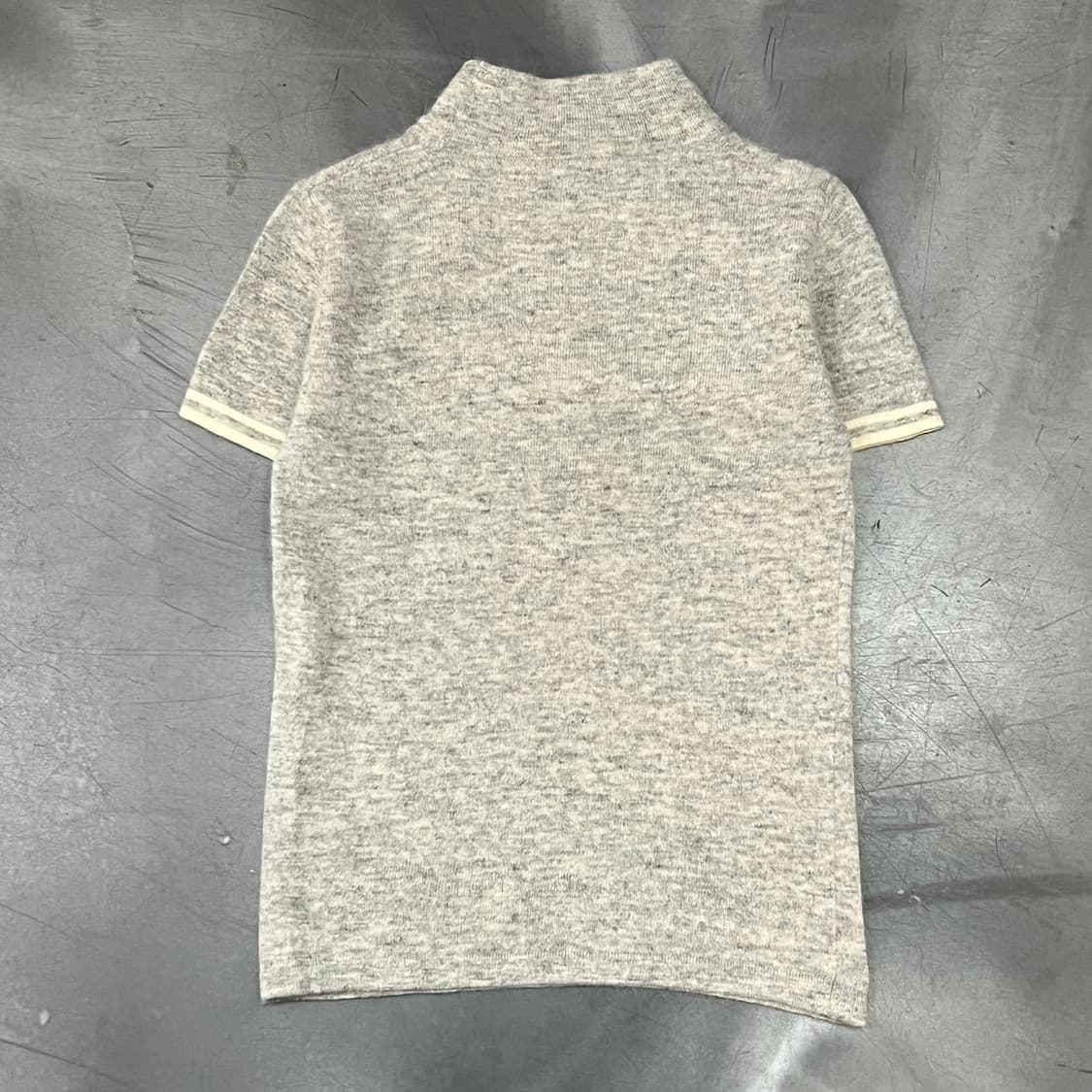  꾸레쥬 로고 하이넥 하프 니트 y16352 상품이미지2