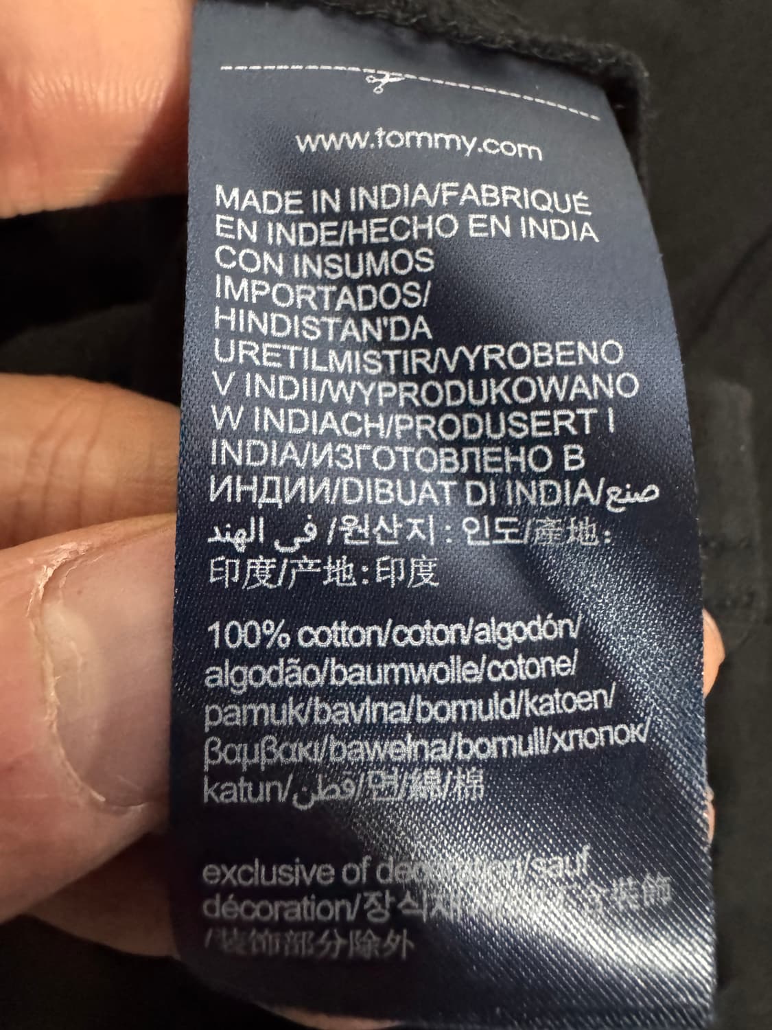 타미힐피거 원 포켓 미니멀 롱 슬리브 긴팔티 블랙 L 상품이미지4