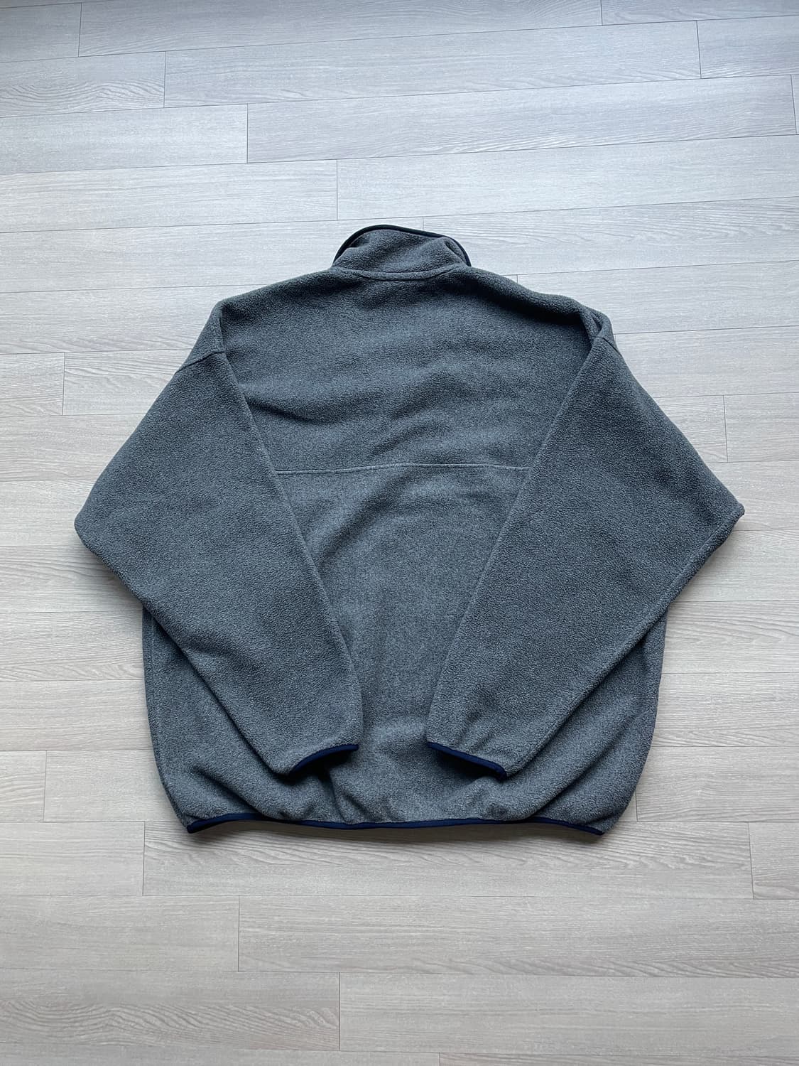 파타고니아 신칠라 니켈 네이비 그레이 플리스 patagonia 상품이미지2