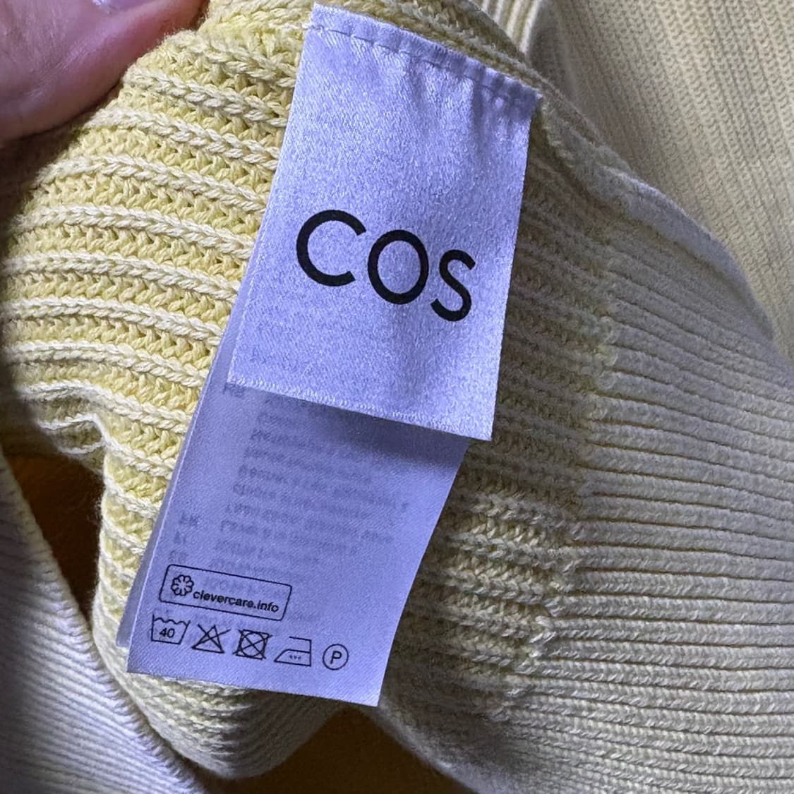 코스 노랑 니트(표기사이즈 m) 상품이미지3