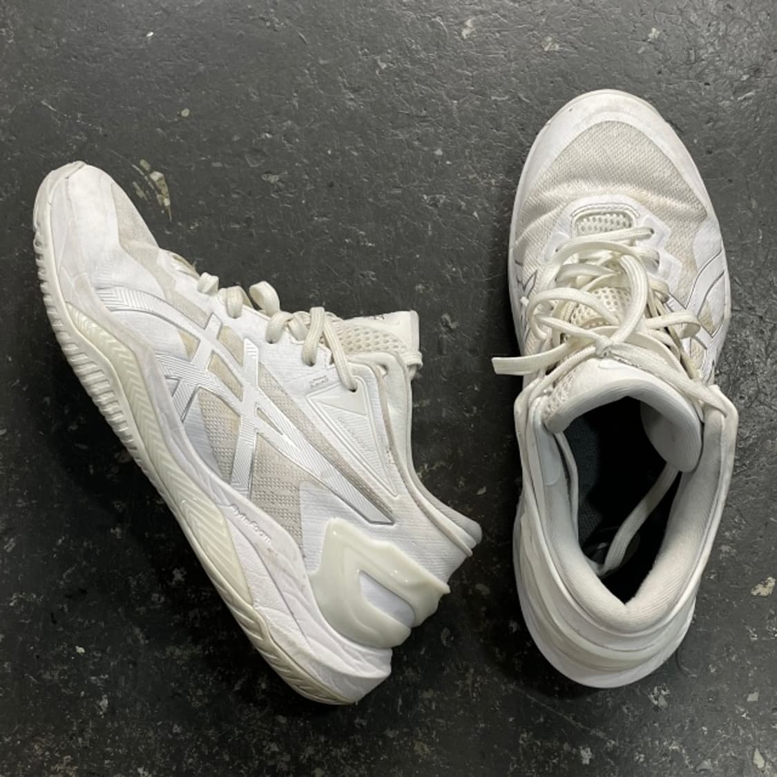 255 아식스 젤 버스트 27 상품이미지1