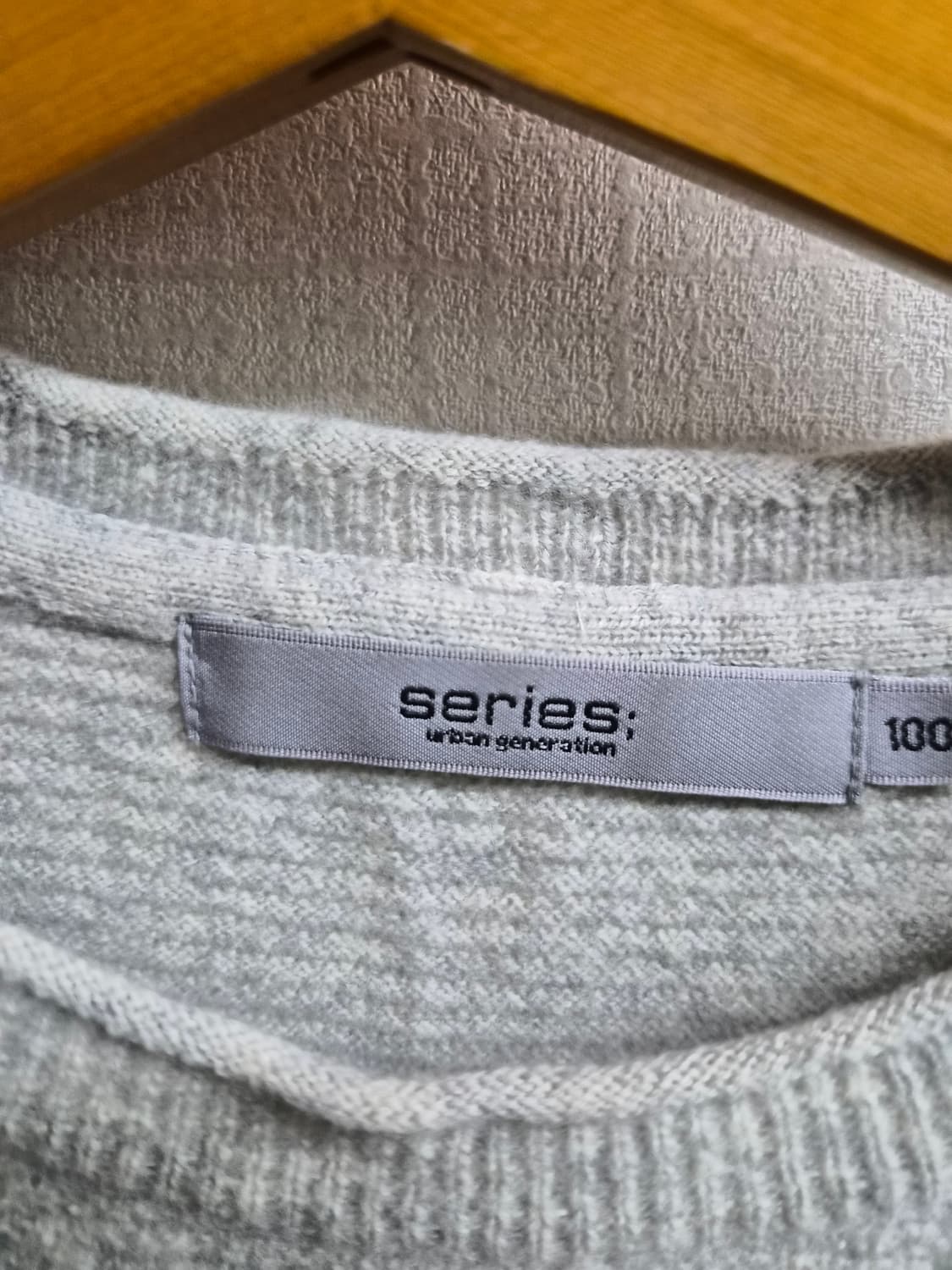 100) series 시리즈 울니트 팝니다 상품이미지3