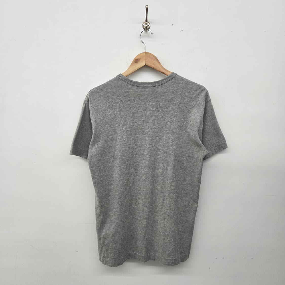 꼼데가르송 플레이 회색 하트 반팔 티셔츠 여L 상품이미지6