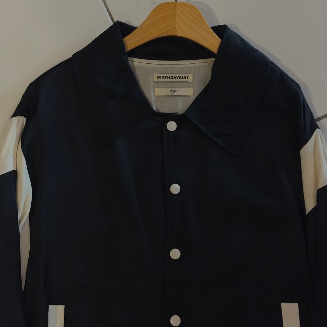 벌스데이수트 네이비 코치자켓 상품이미지2