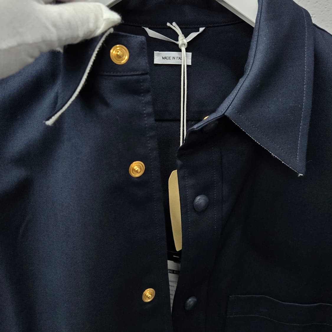 새상품 백화점판 / 톰브라운 4BAR 셔츠 자켓 1사이즈 상품이미지6