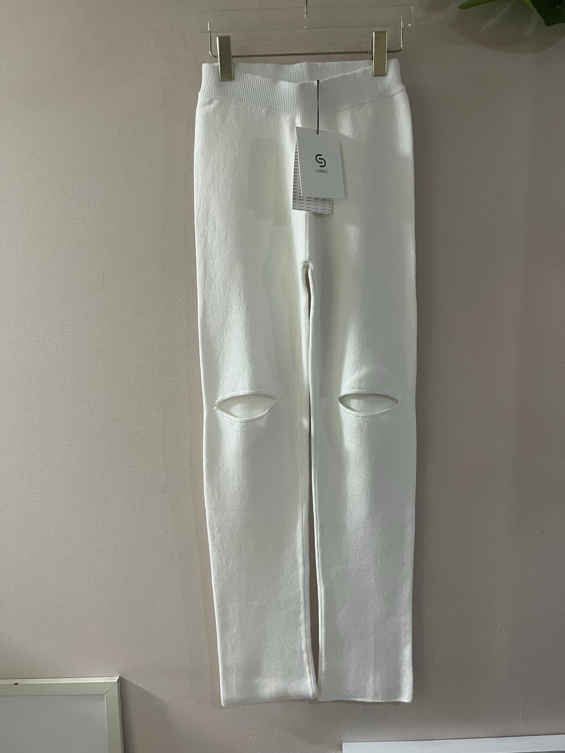 세릭 CERRIC front cut-out knit pants 상품이미지6