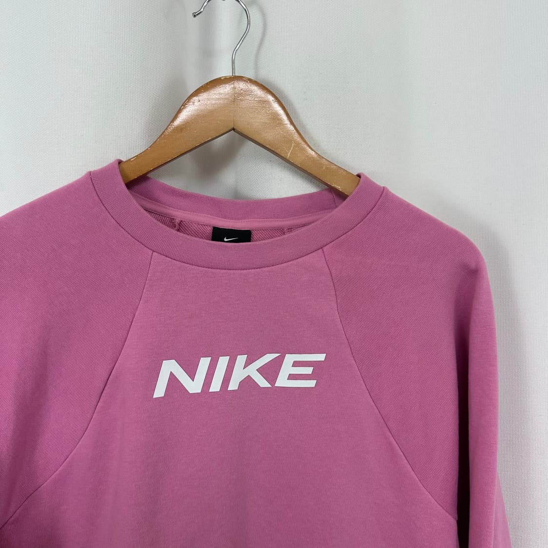 나이키 여자 크롭 맨투맨 티셔츠 M 상품이미지2