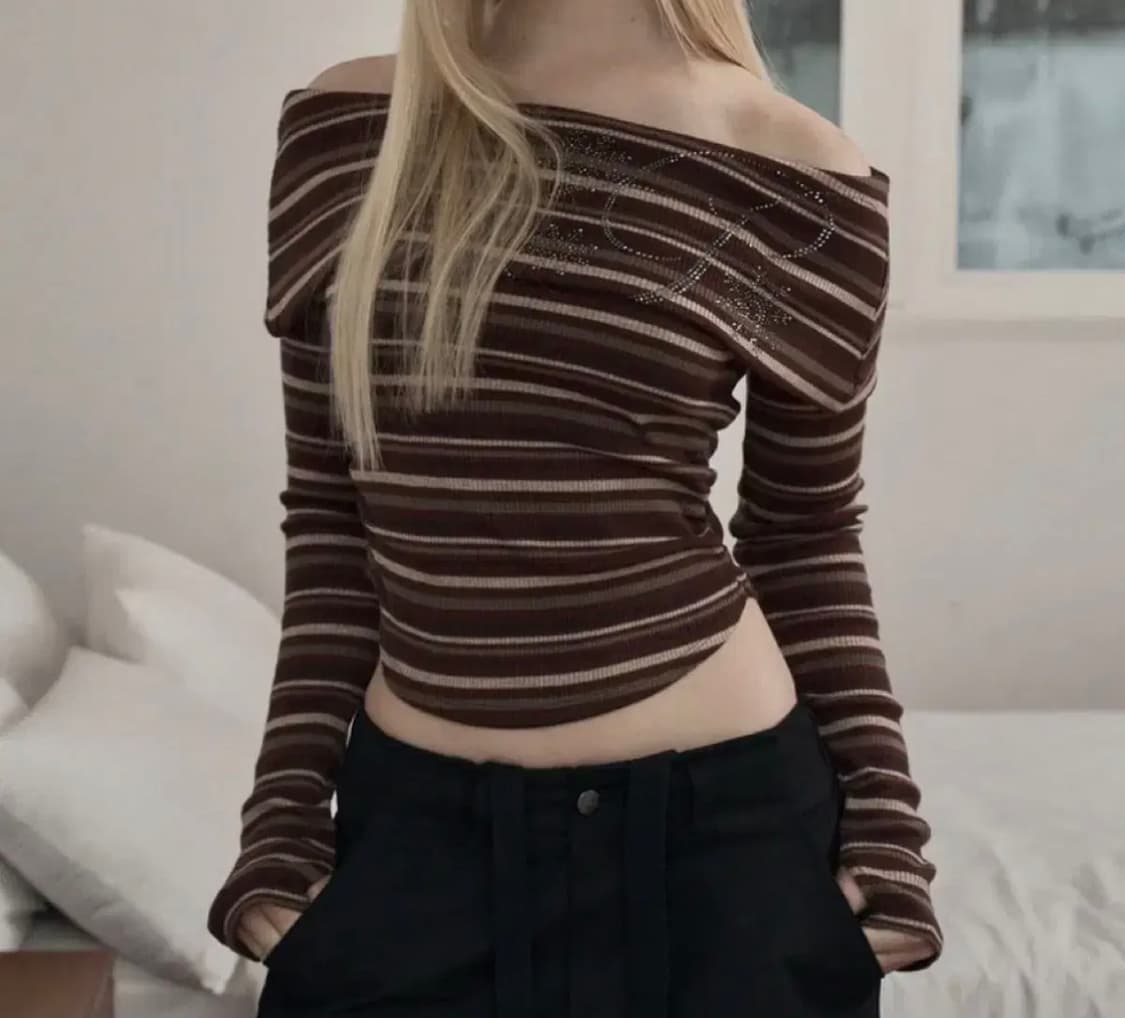 플리즈노팔로우 젬마 크리스탈 오프숄더 탑 상품이미지1