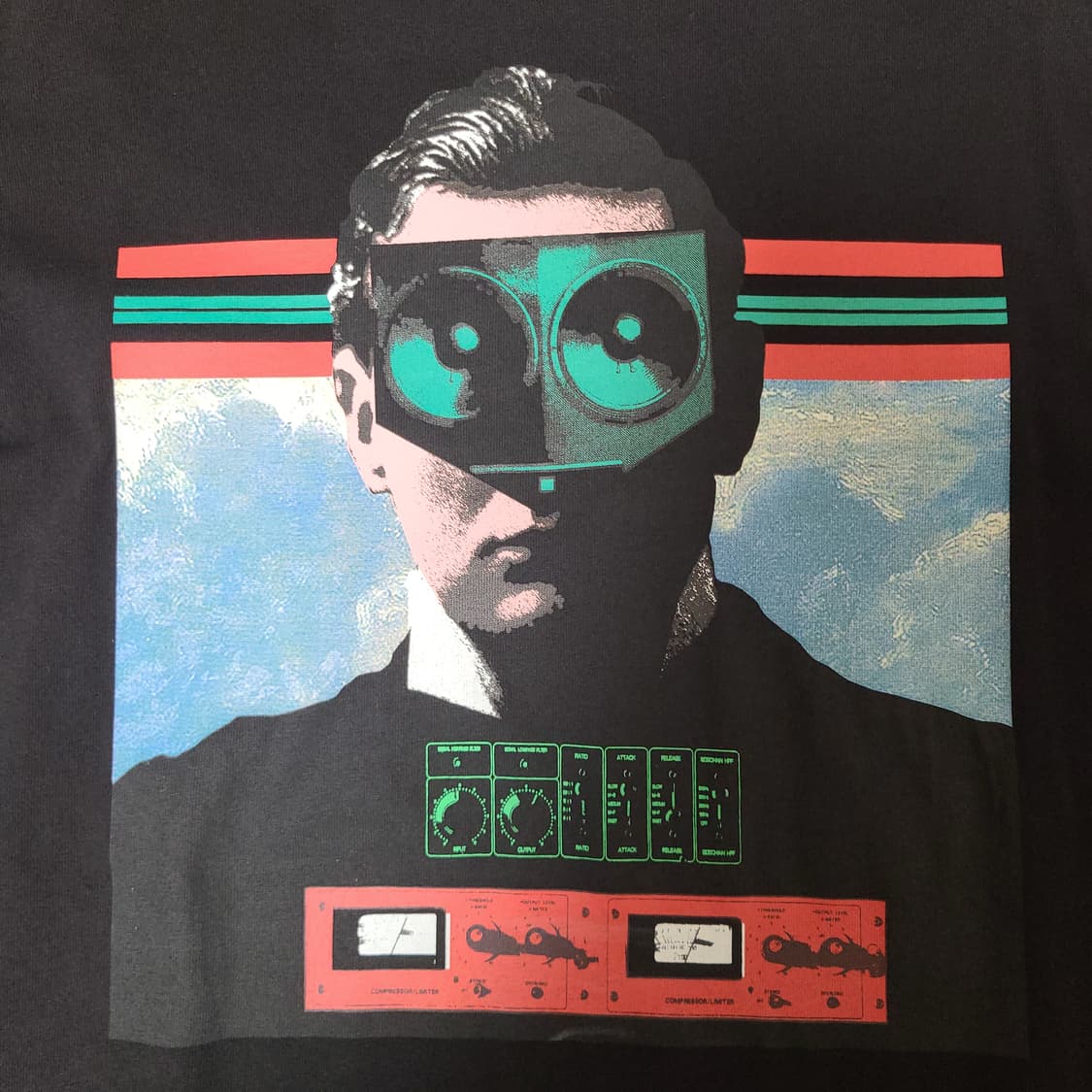 (M 100) GU 언더커버 UNDERCOVER그래픽 긴팔 티셔츠 맨투맨 상품이미지2