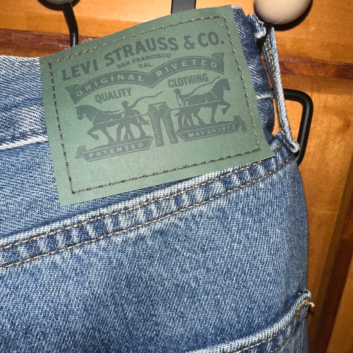 리바이스 커스텀 연청 루즈핏 32 상품이미지5