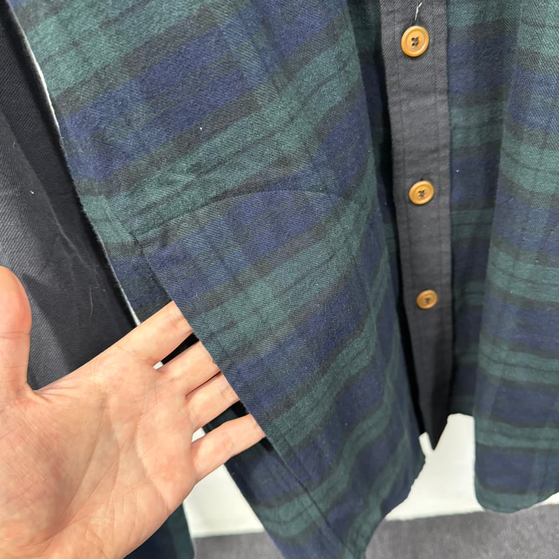 비비안웨스트우드 디테일드 체크 플란넬 포켓 빅 클래식 셔츠  상품이미지4