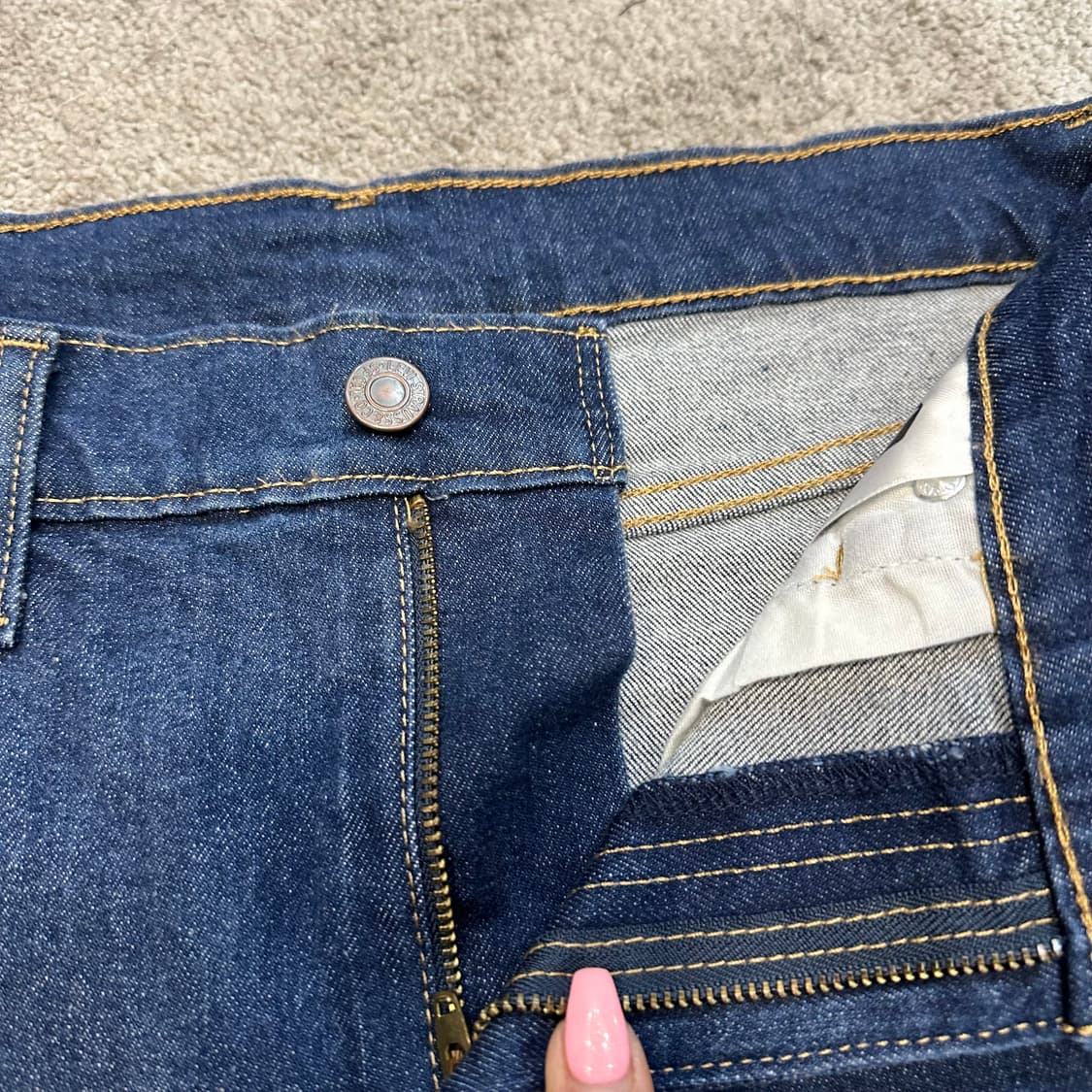 리바이스 하이라이즈 슬릿 데님 미디 스커트(26) 상품이미지3