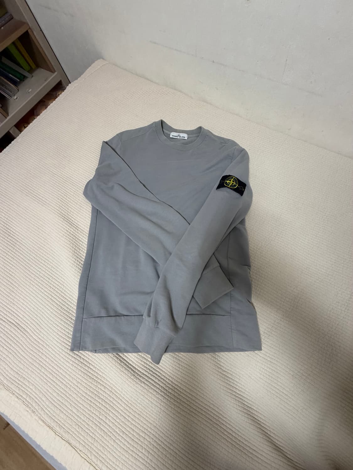 스톤아일랜드 맨투맨 그레이 상품이미지1