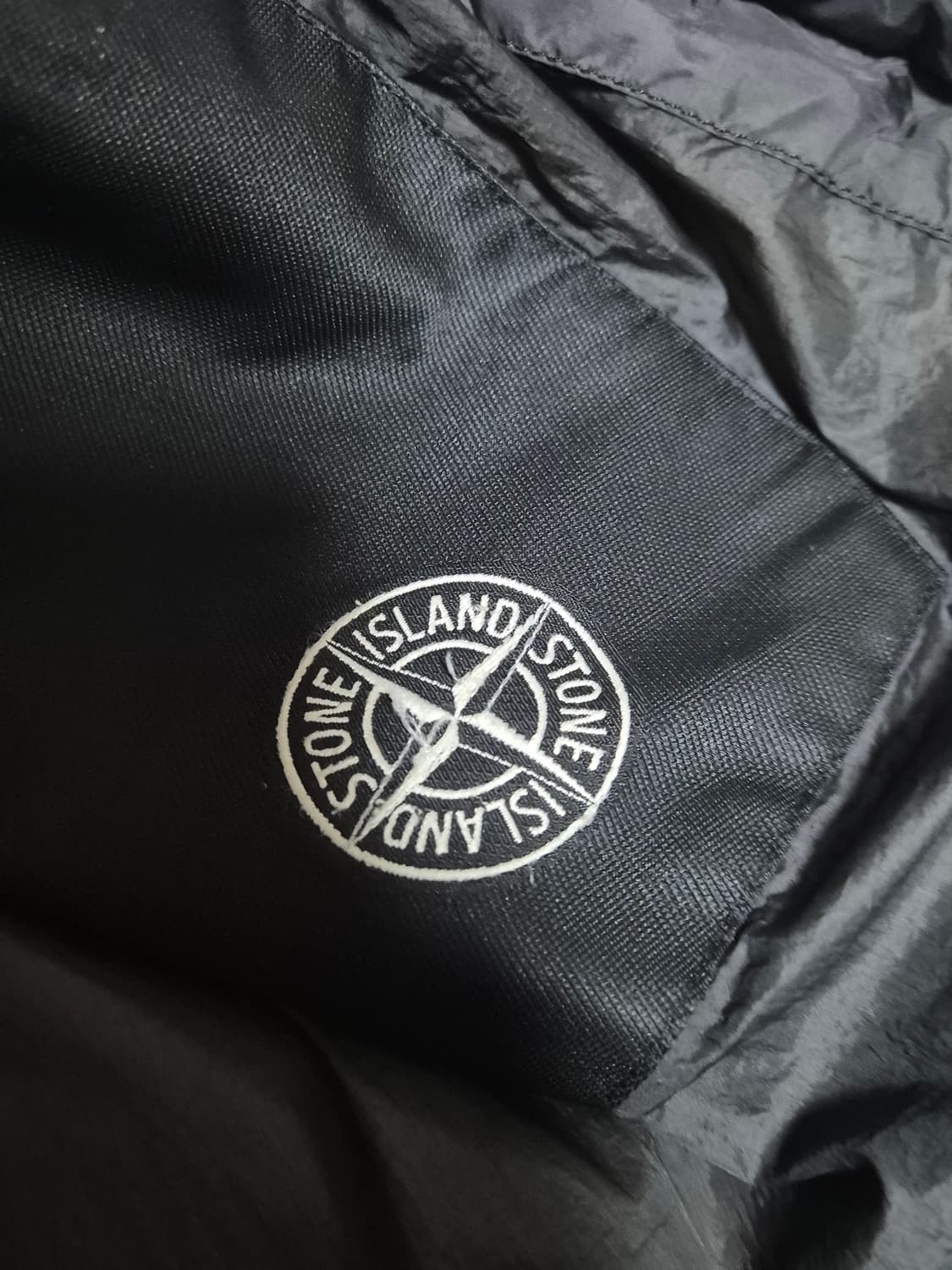 스톤아일랜드 크링클랩스 패딩 상품이미지4