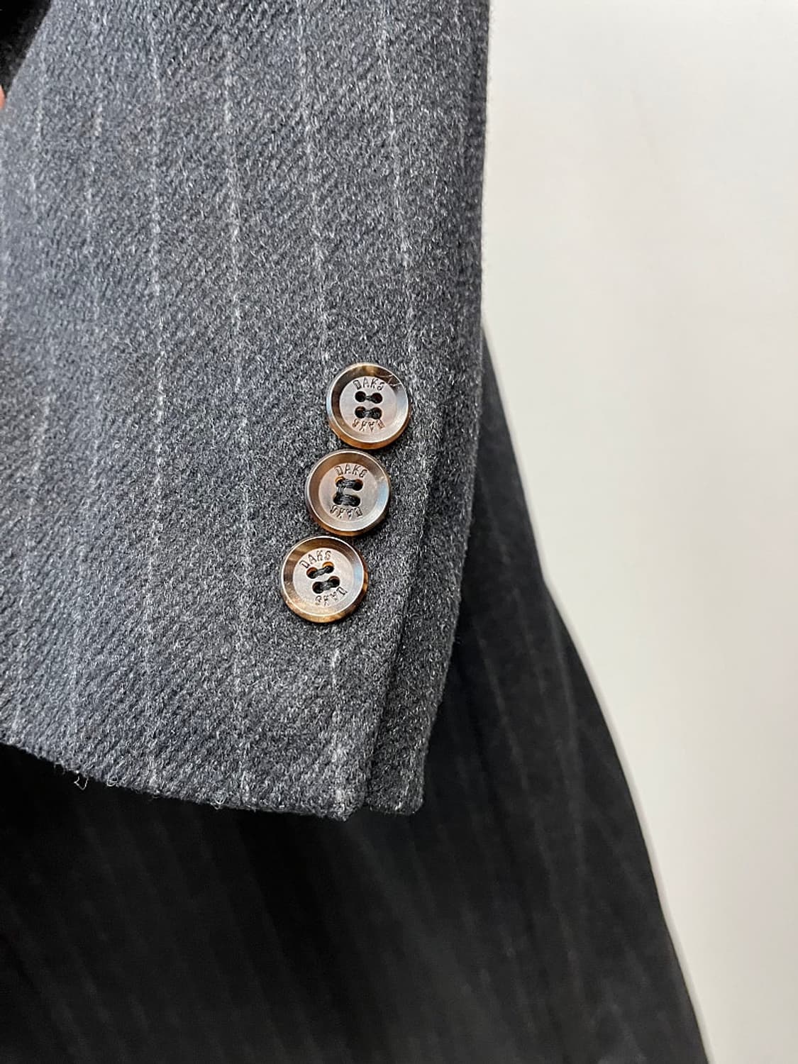 105) 닥스 스트라이프 캐시미어100% 코트 상품이미지9